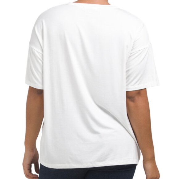 NEW GILLI Made In Usa Short Sleeve rayon blend  Game Day Tee white 160mn - Picture 2 of 2